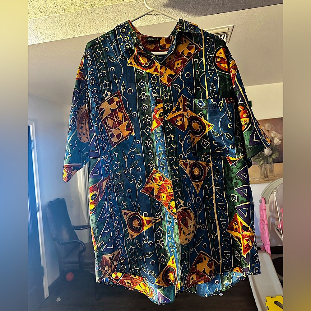 COPY - Vintage funky abstract 100% silk pocket short sleeve shirt size M